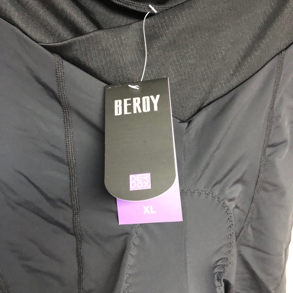 ❗️NWT❗️| BEROY | cycling shorts. Size XL. - Picture 2 of 6